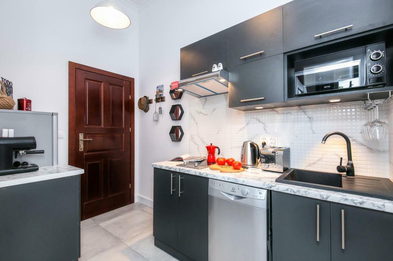 Berg Apartament Red Obok Starego Miasta Γκντανσκ Εξωτερικό φωτογραφία